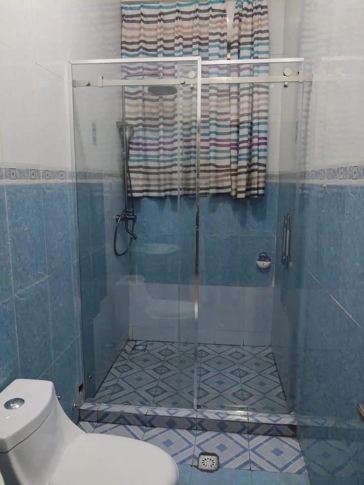 Kigali Royal Plumber ltd team on site